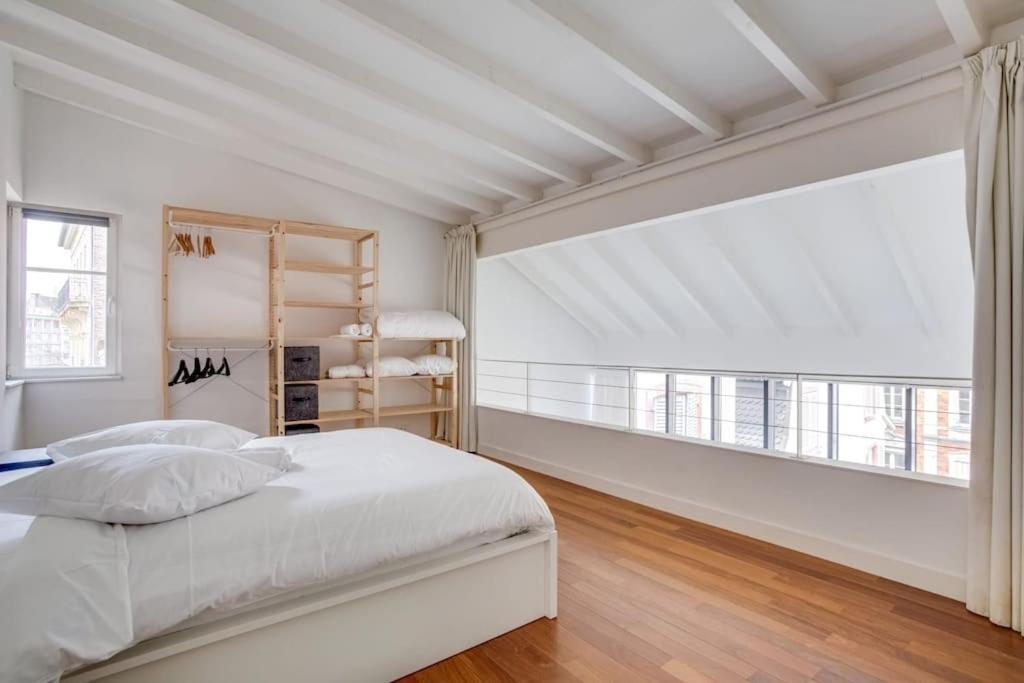 شقة Le Loft Des Lumieres - Superbe Loft Lumineux Au Coeur De La Krutenau ستراسبورغ المظهر الخارجي الصورة